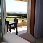 Daire Pool And Sea View 50 M Sea