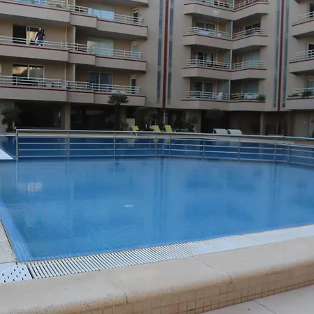 Pool And Sea View 50 M Sea Apartamento Furadouro